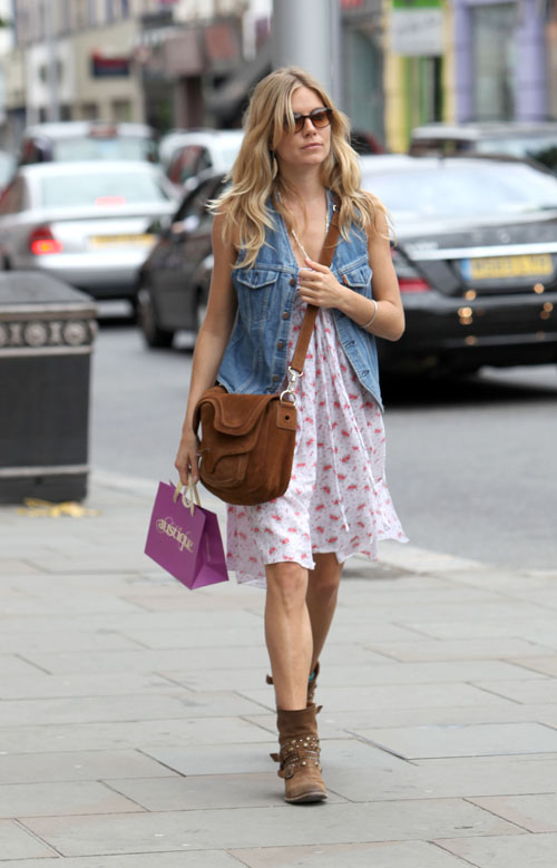 EXCLUSIVE: Sienna Miller Shopping In London (USA AND OZ ONLY)